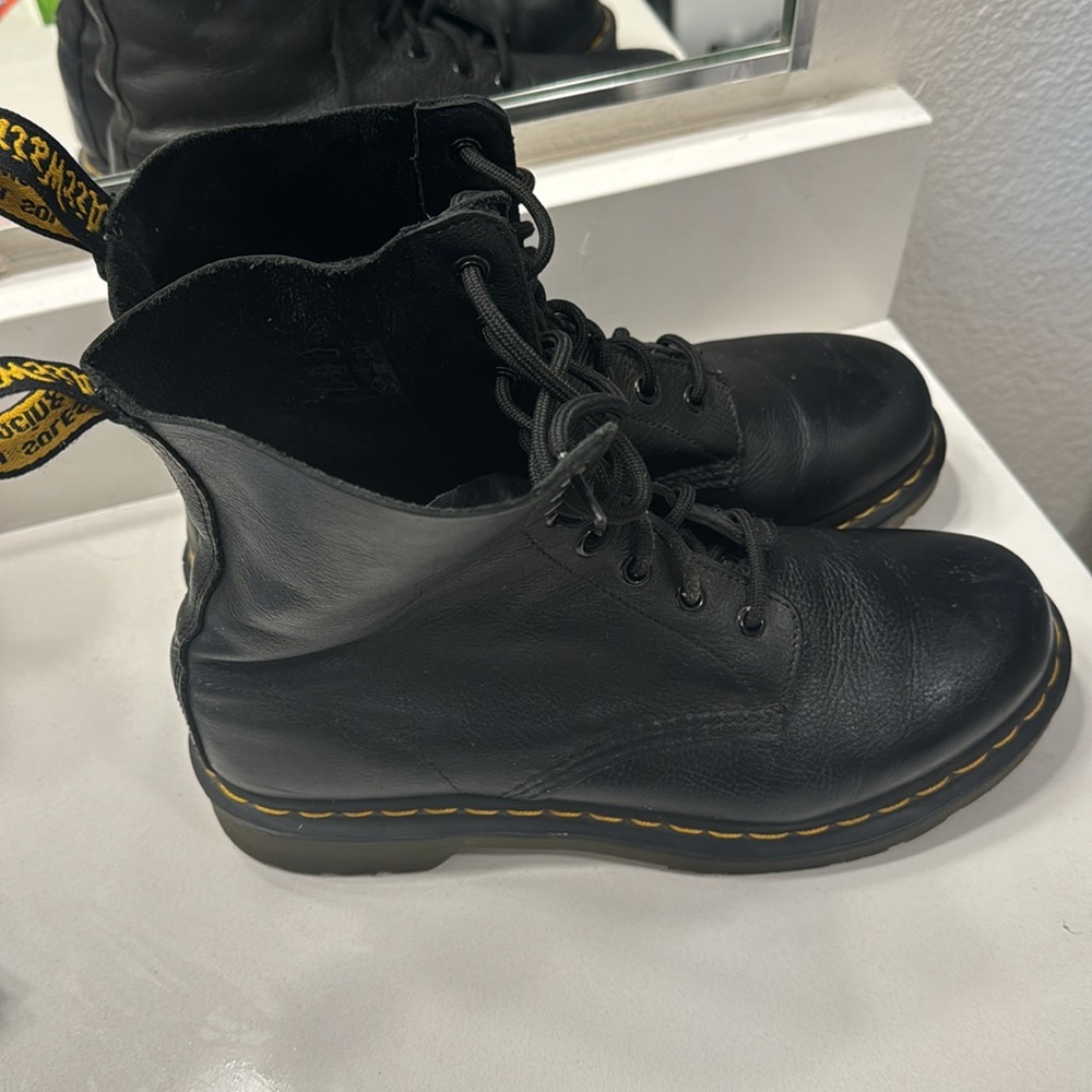 Dr Marten Pascal 1460 Boots Women Size 10